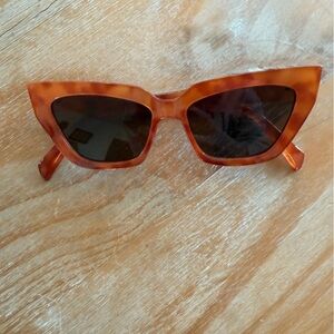 Orange Tortoise Pattern Sunglasses